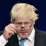 Борис Джонсън очила