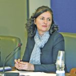 Вицепремиерът Даниела Бобева се надява с промените в тарифите да ограничи самоцелното обжалване на обществените поръчки.