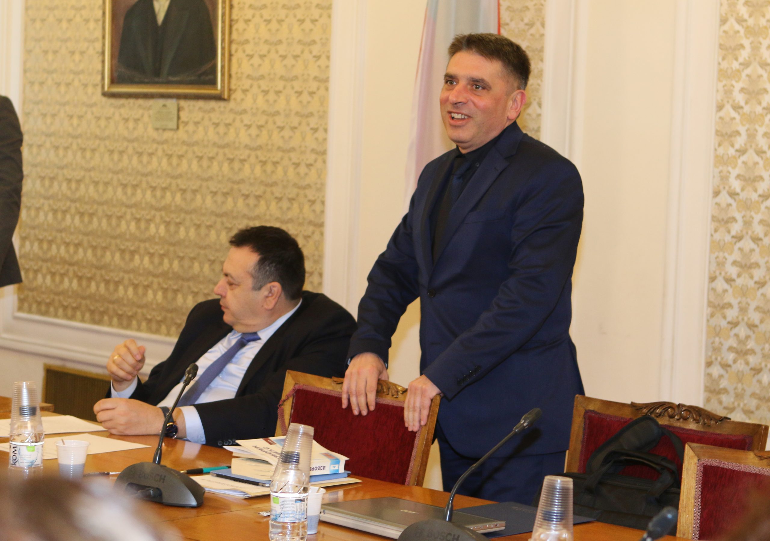 Парламент комисия по правни въпроси изслушване на кандидати за ЦИК Хамид Хамид Данаил Кирилов