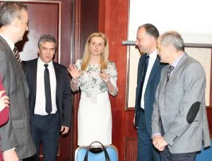 Конференция „Нови перспективи пред износа на мебели