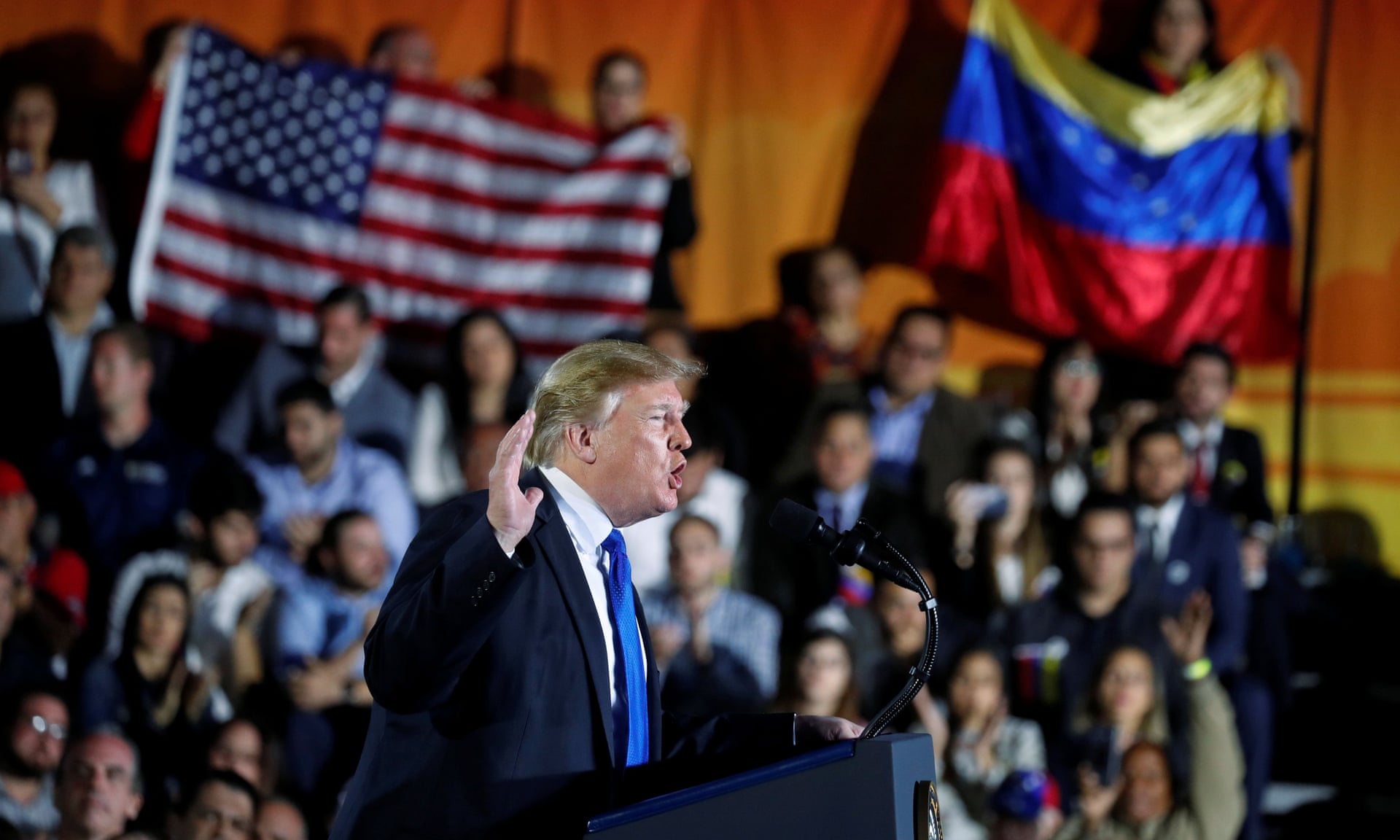 тръмп венецуела