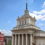 Парламентът с обществена поръчка за кафе, чай, сокове, бонбони и ядки за над 100 000 евро