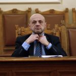 Парламент Томислав Дончев вицепремиер