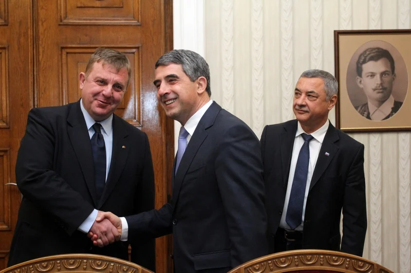 плевнелиев симеонов каракачанов
