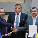 Подписване на отраслов колективен трудов договор председателят на Федерацията на независимите синдикати на миньорите - КНСБ инж. Валентин Вълчев