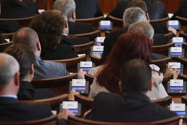 Депутати