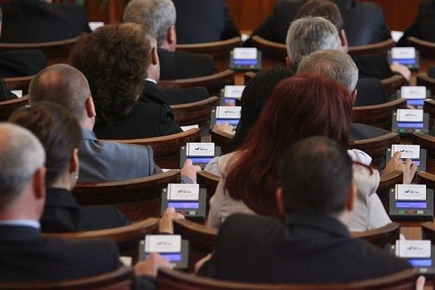 Депутати