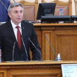 Парламент Мустафа Карадайъ