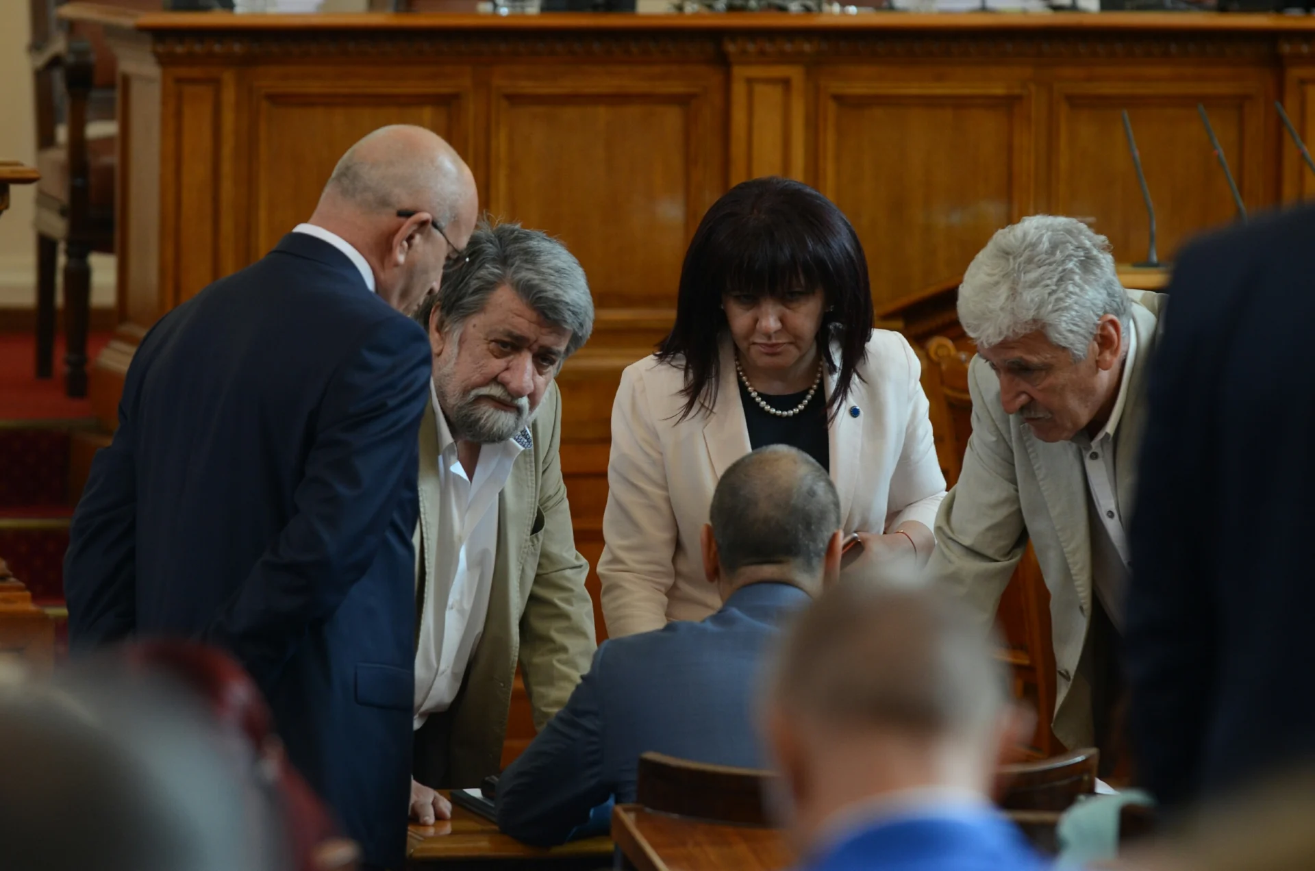 Парламент Вежди Рашидов Цвета Караянчева Красимир Велчев