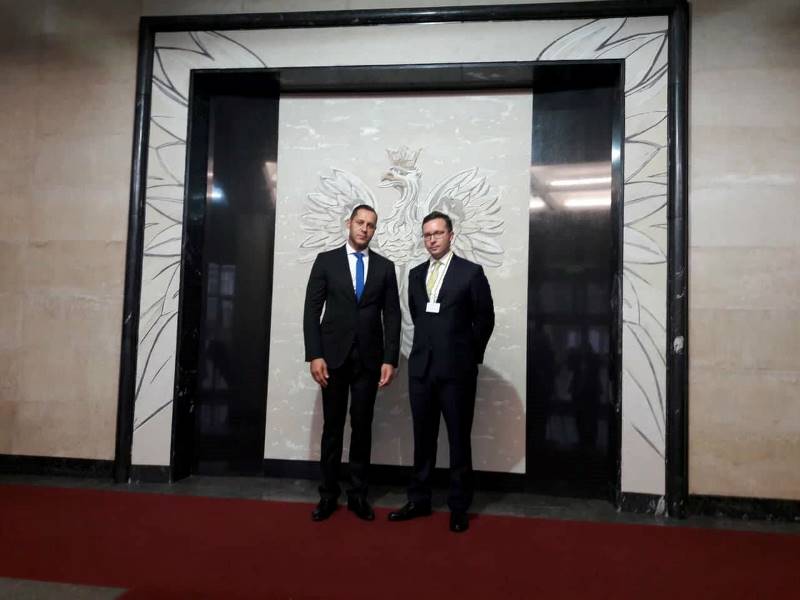 александър манолев