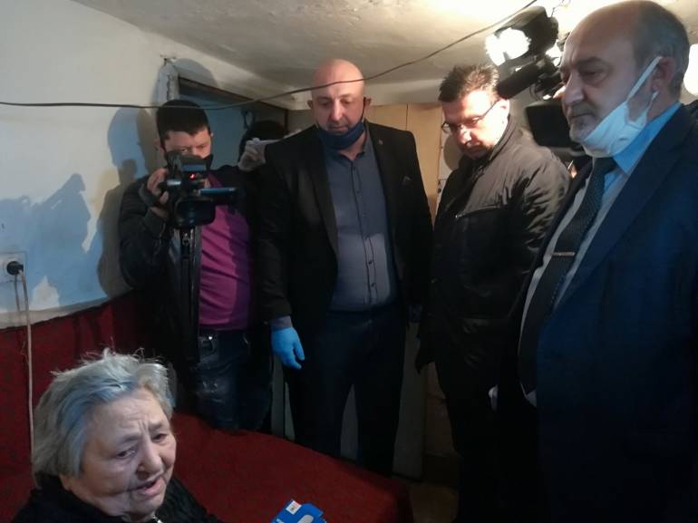 прокурори и жертва