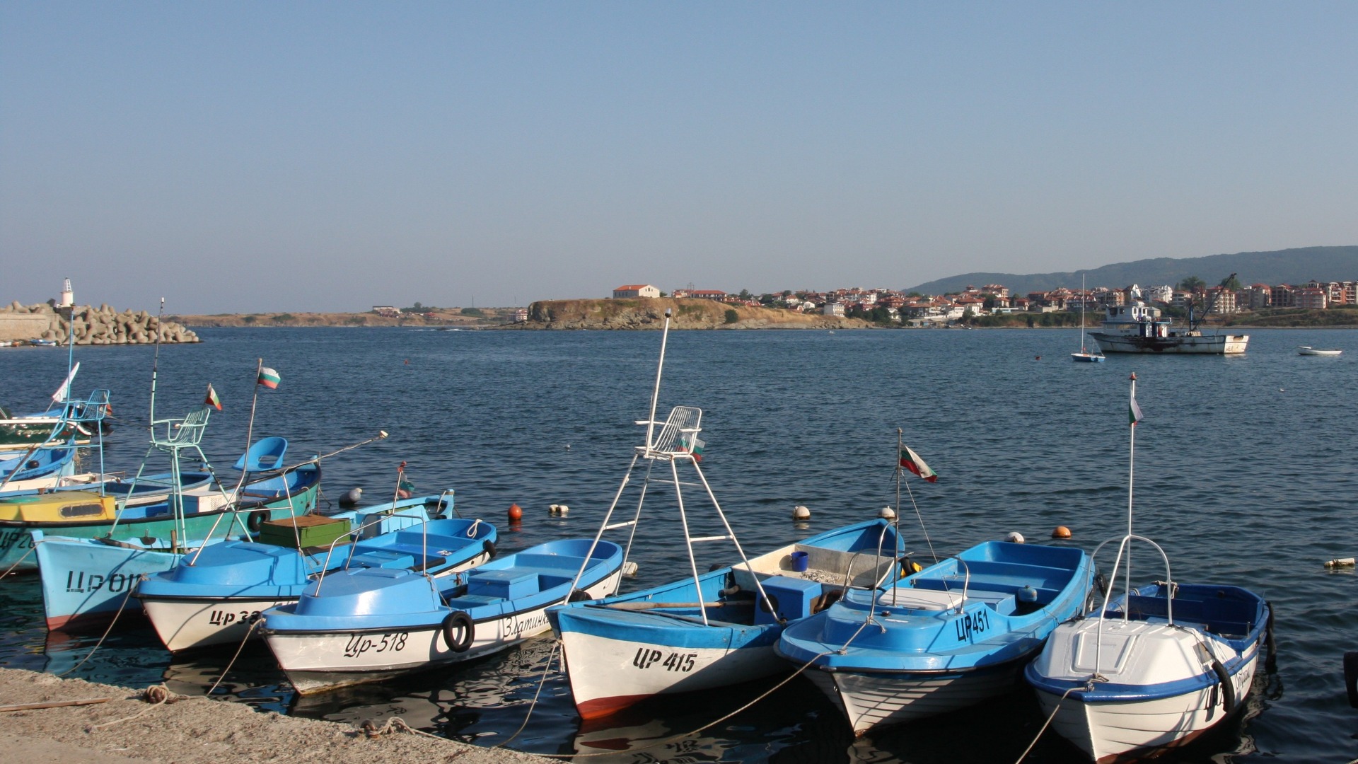 Пристанище Царево