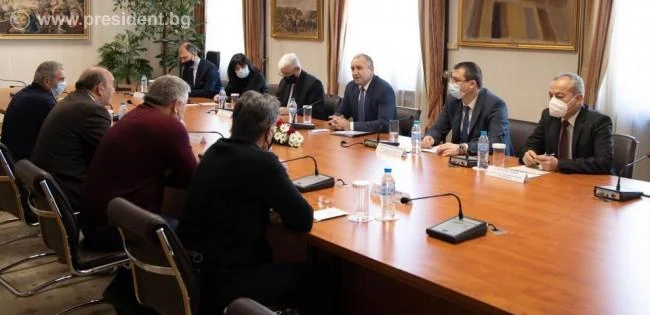 Румен Радев и Националното сдружение на кметствата