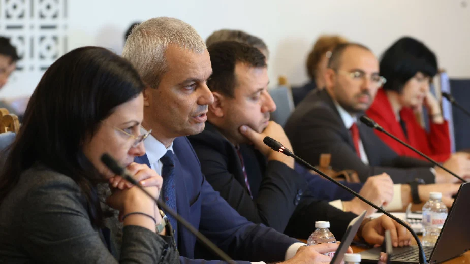 Възраждане настоява за отлагане с една година на въвеждането на