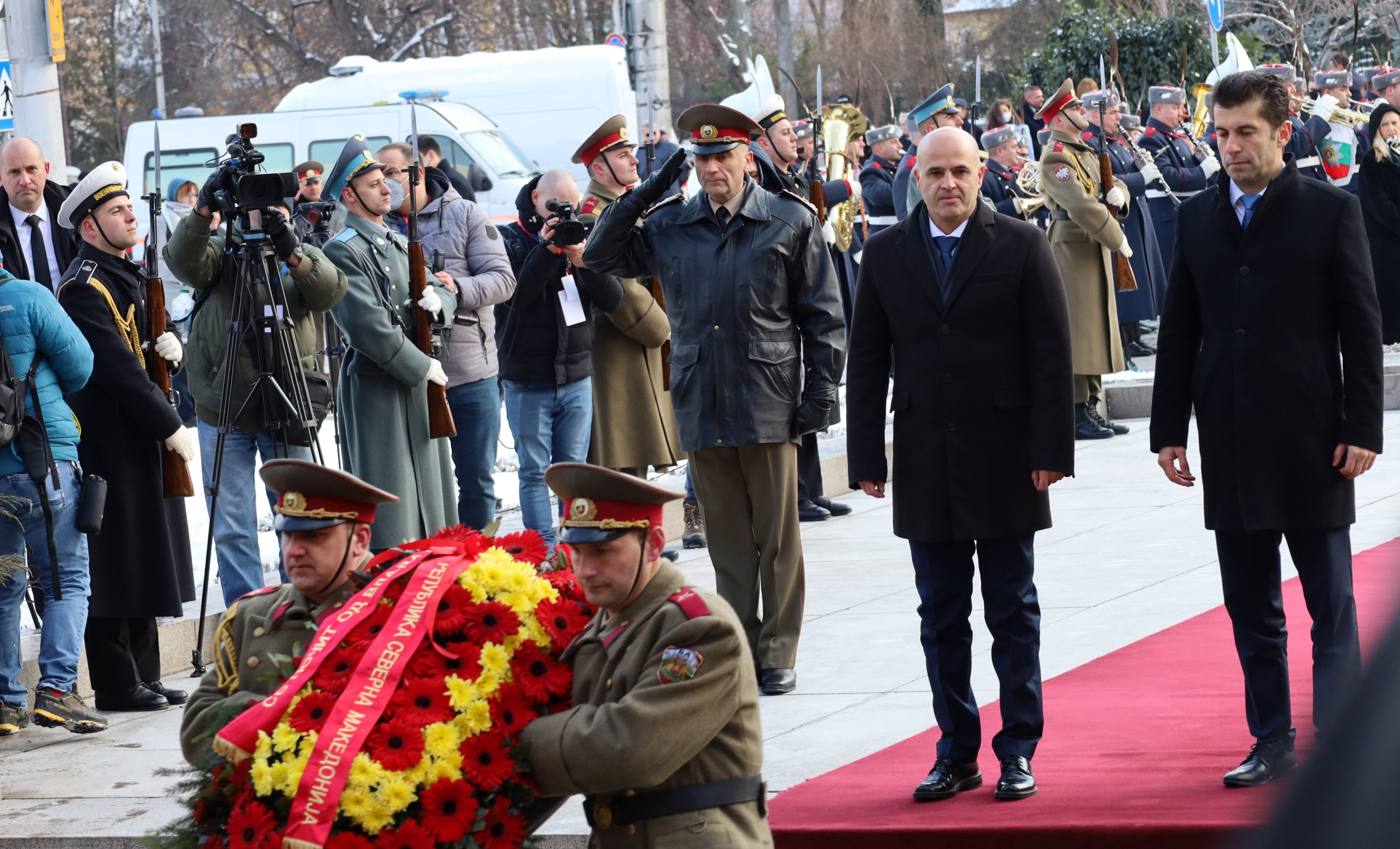 Кирил Петков Димитър Ковачевски Северна Македония