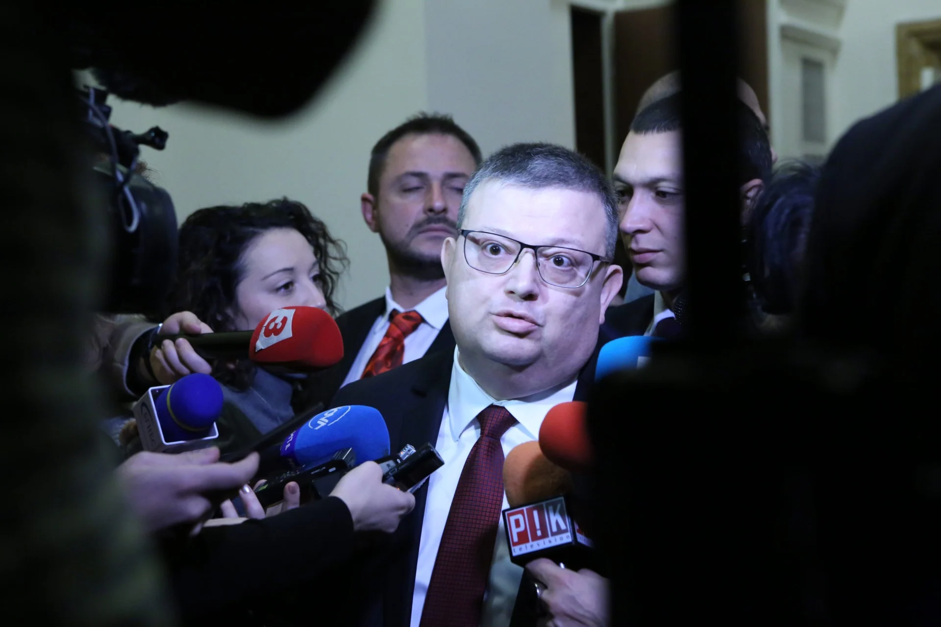 Цацаров Парламент