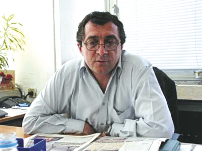 Александър Николов