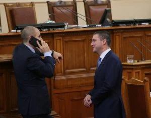 Парламент Цветан Цветанов Владислав Горанов