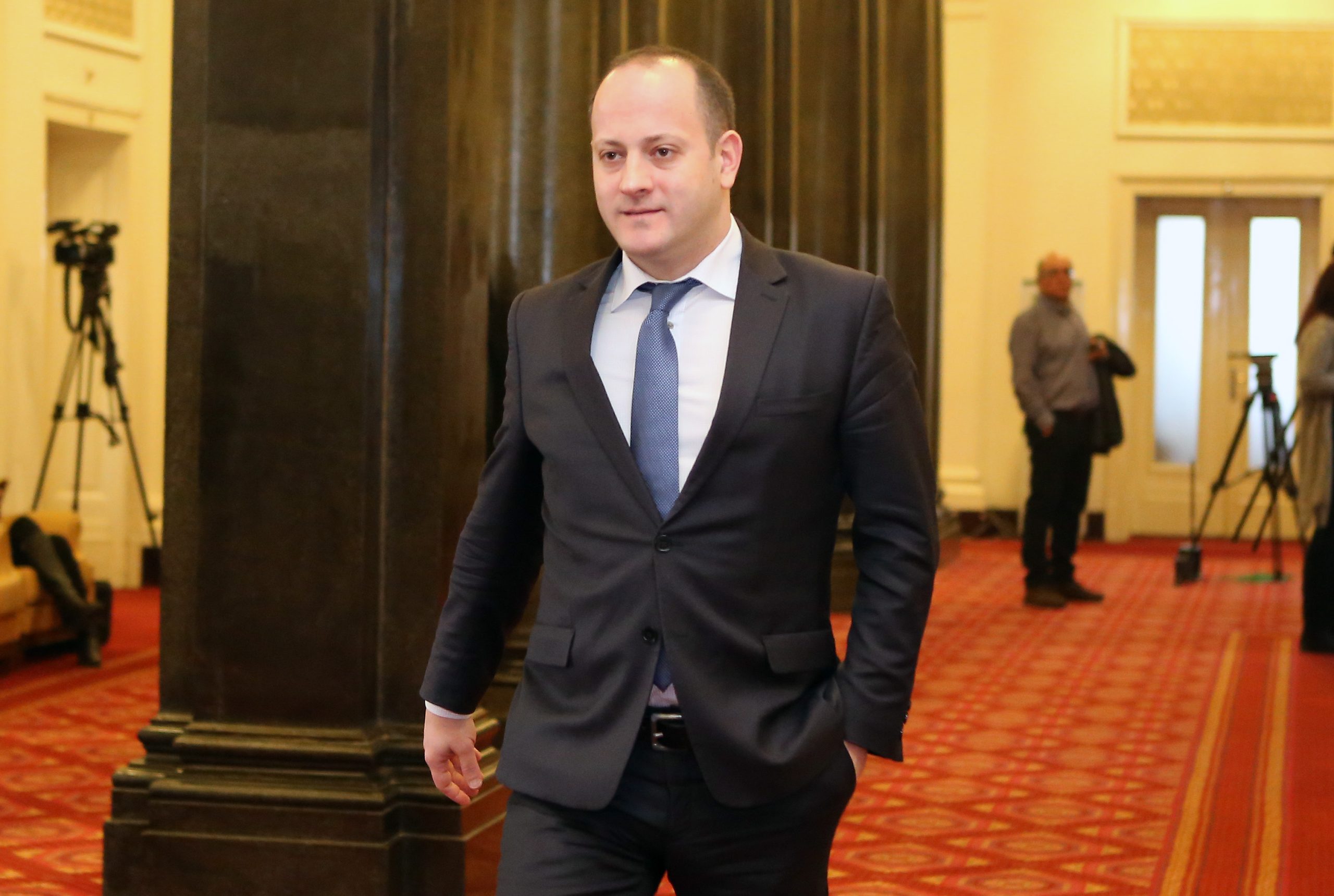 Парламент Радан Кънев