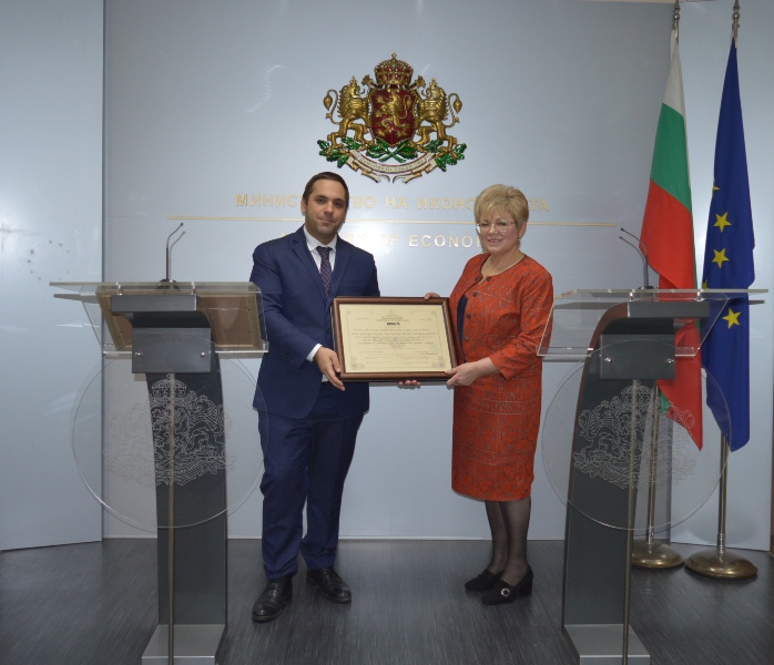емил караниколов