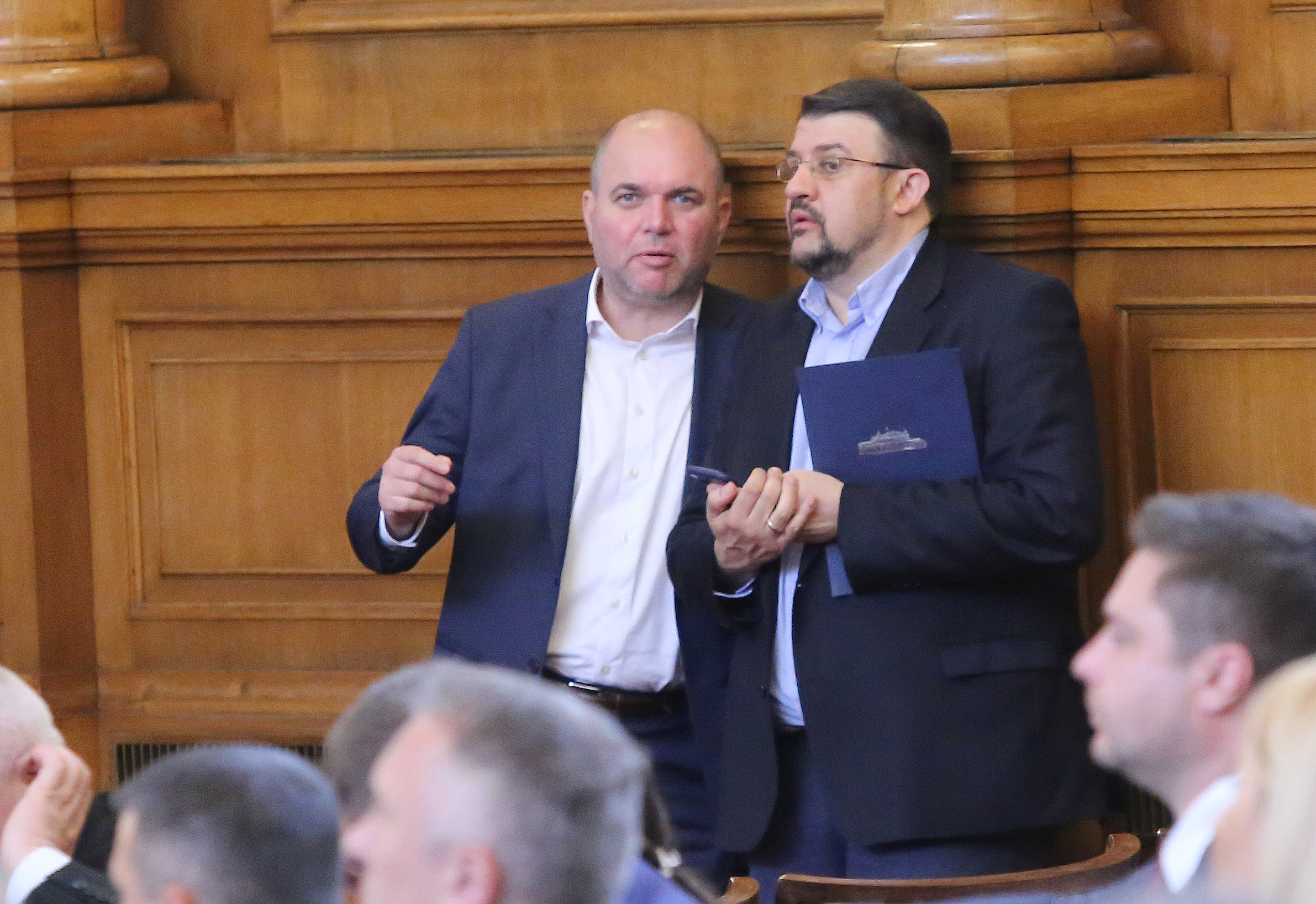 Парламент