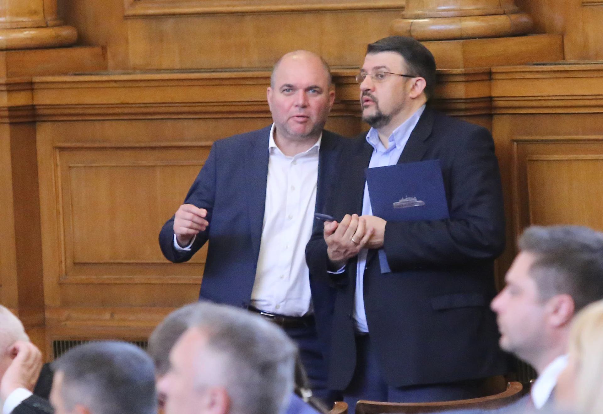 Парламент
