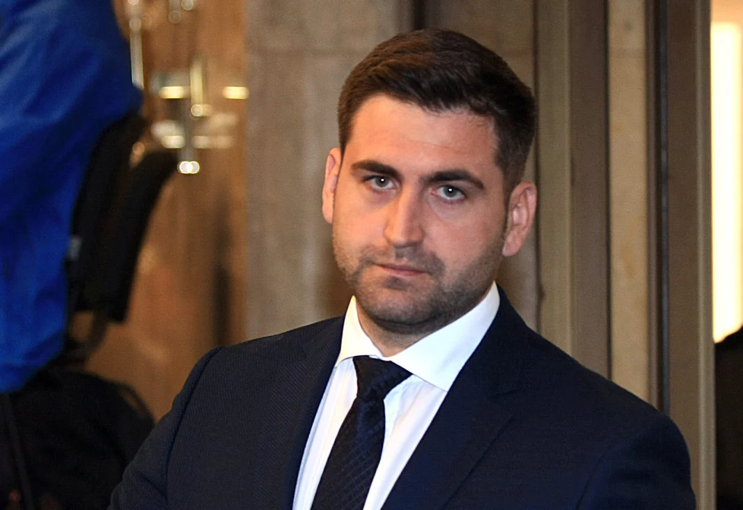 Андрей Новаков
