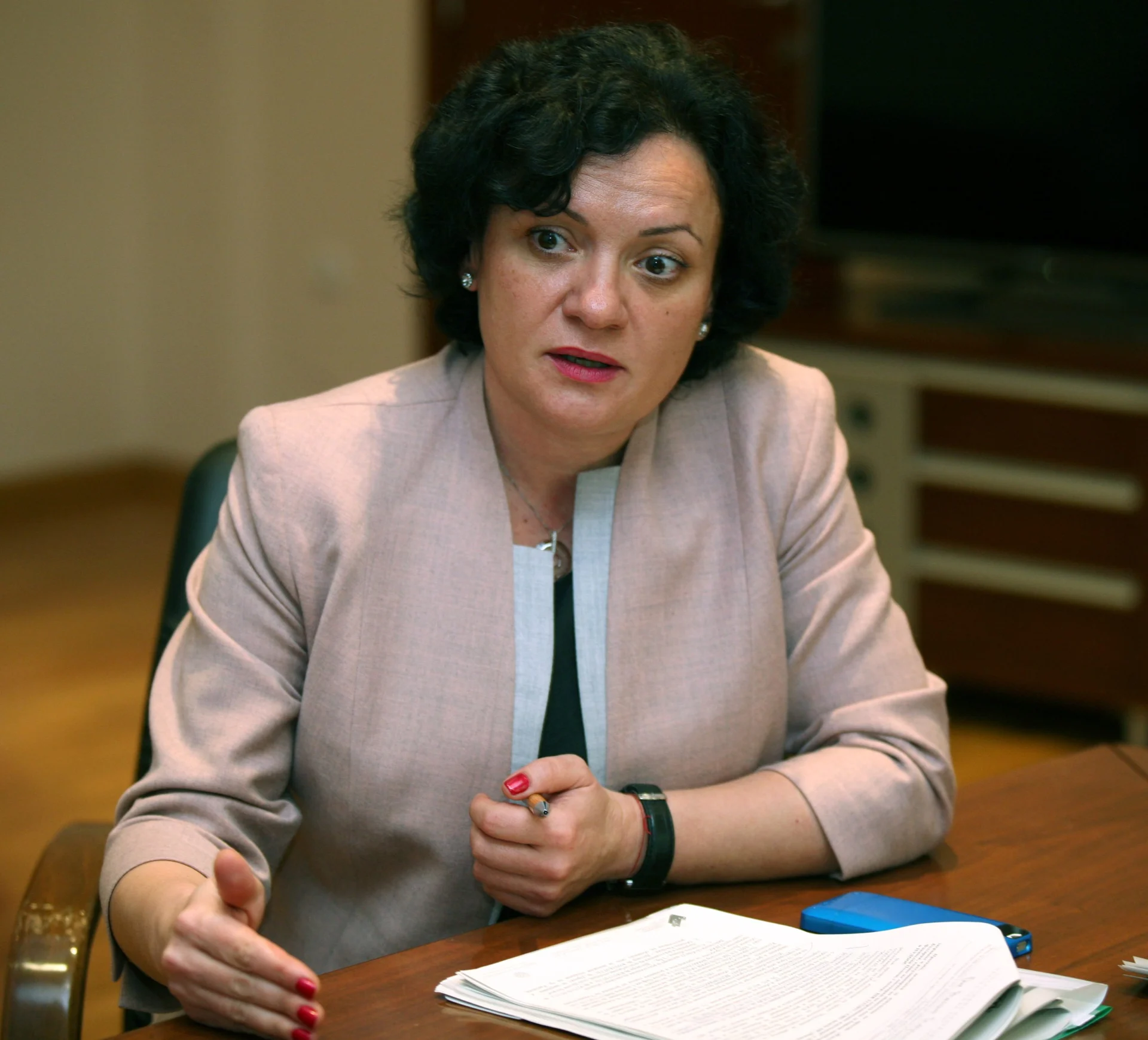 Ивелина Василева - министър на околната среда и водите МОСВ