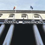 Intesa Sanpaolo съкращава 9 хил. служители