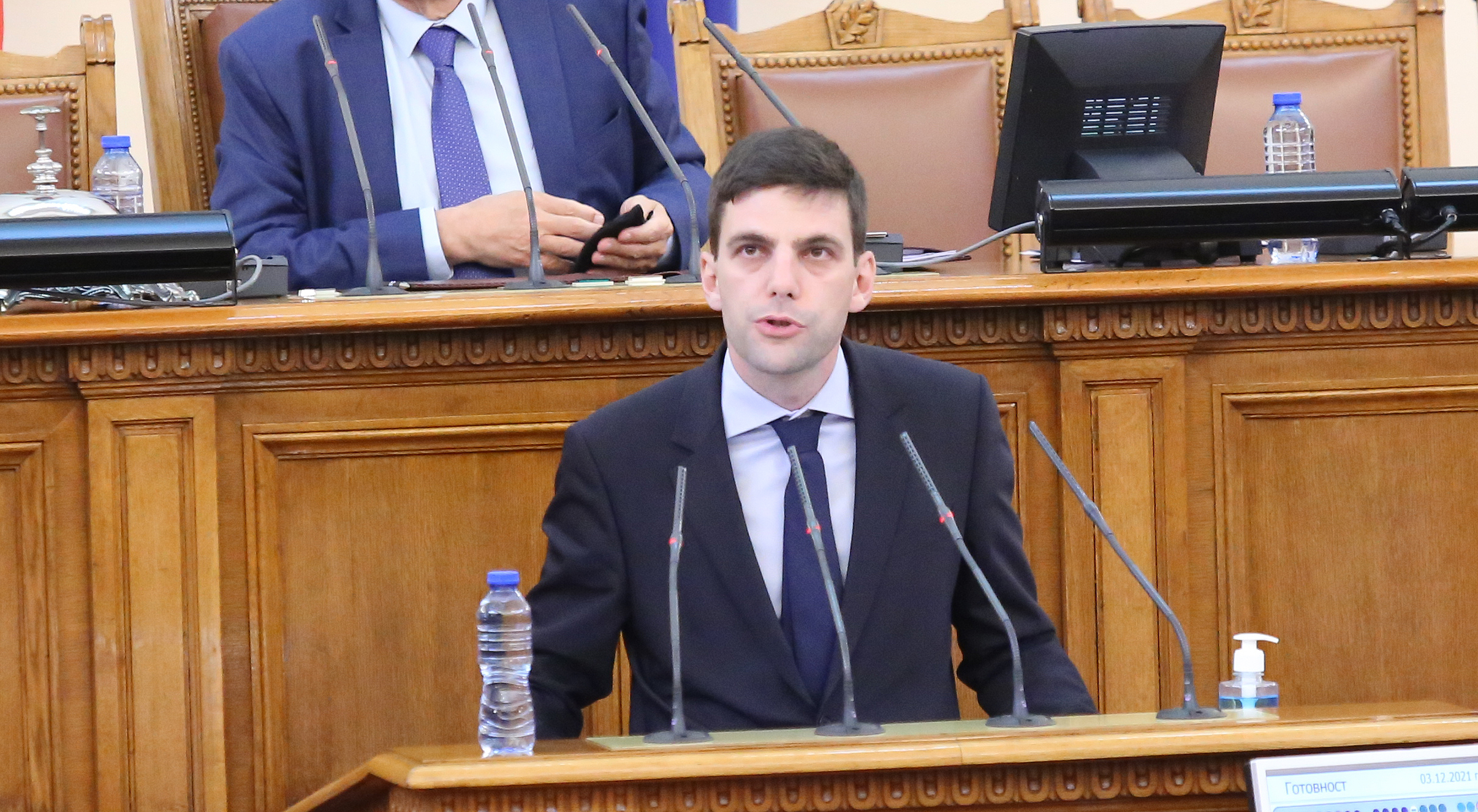 Парламент Никола Минчев