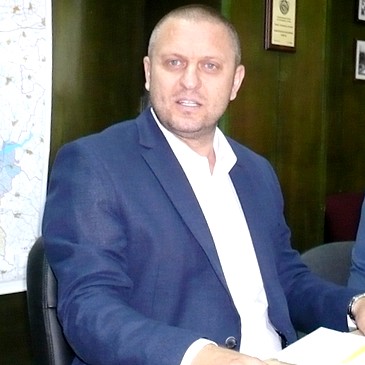 хаджиев