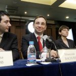 Обявявяване на победителите за концесионирането на летищата във Варна и Бургас Никола ЯнковНиколай Василев - министър на транспорта