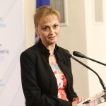 Парламент Полина Карастоянова
