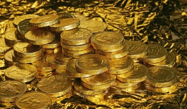 златните възпоменателни монети
