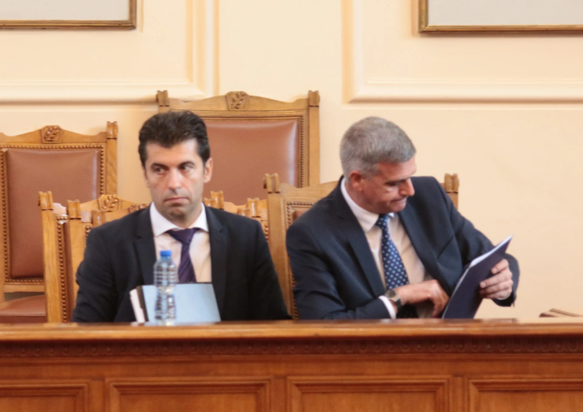 Парламент Кирил Петков Стефан Янев