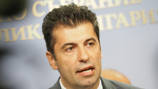 Кирил Петков се сдобива с обвинение заради ареста на Борисов, Арнаудова и Горанов