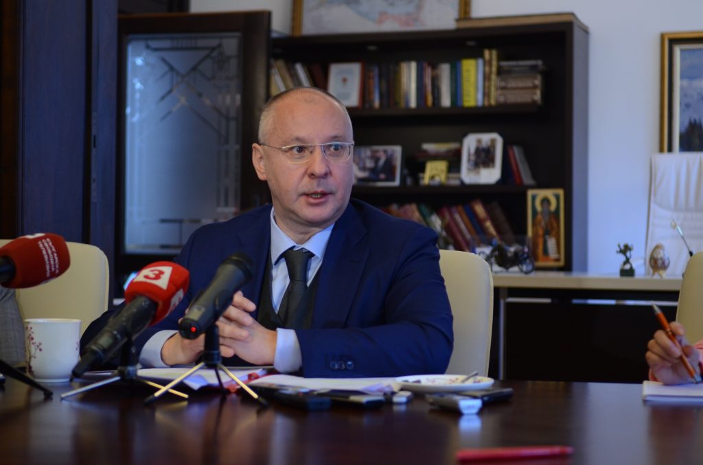 Сергей Станишев баница с късмети