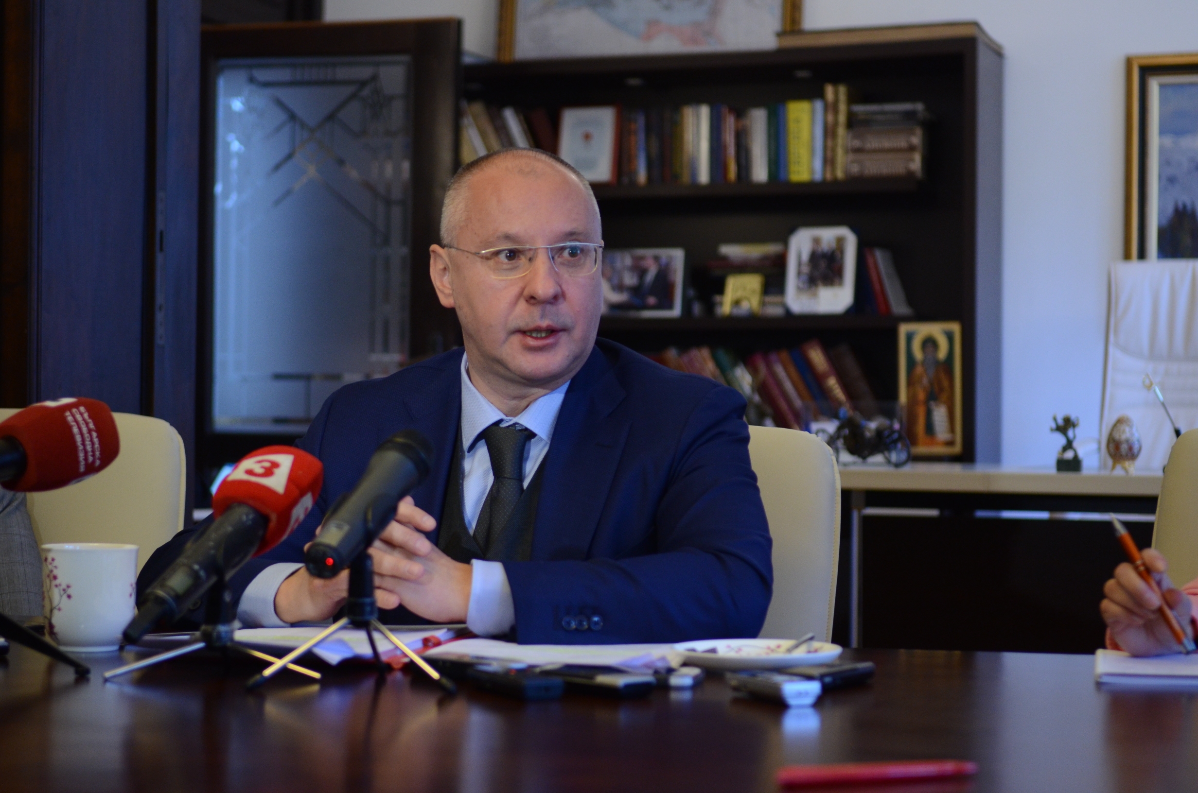 Сергей Станишев баница с късмети
