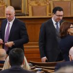 Парламент