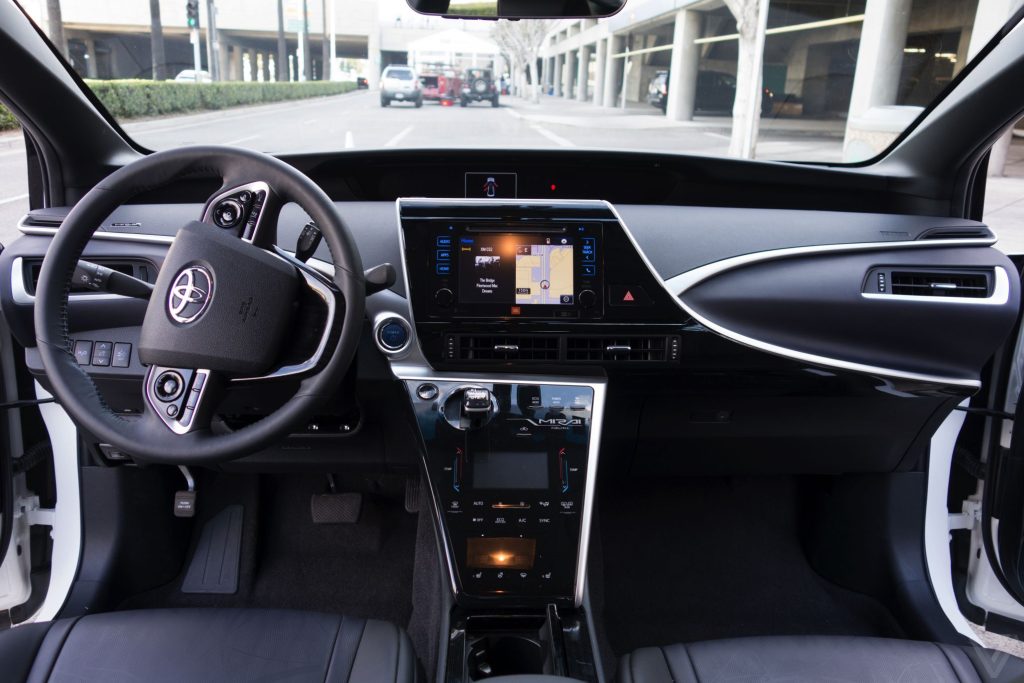 Toyota ще започне съкращения в завода си в Русия през ноември 3 тойота