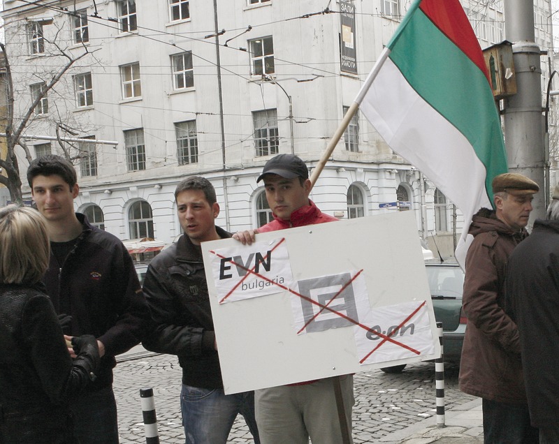 Удължаването на експлоатацията на V и VI блок на АЕЦ “Козлодуй” е една от малкото допирателни в енергийните приоритети на партиите.