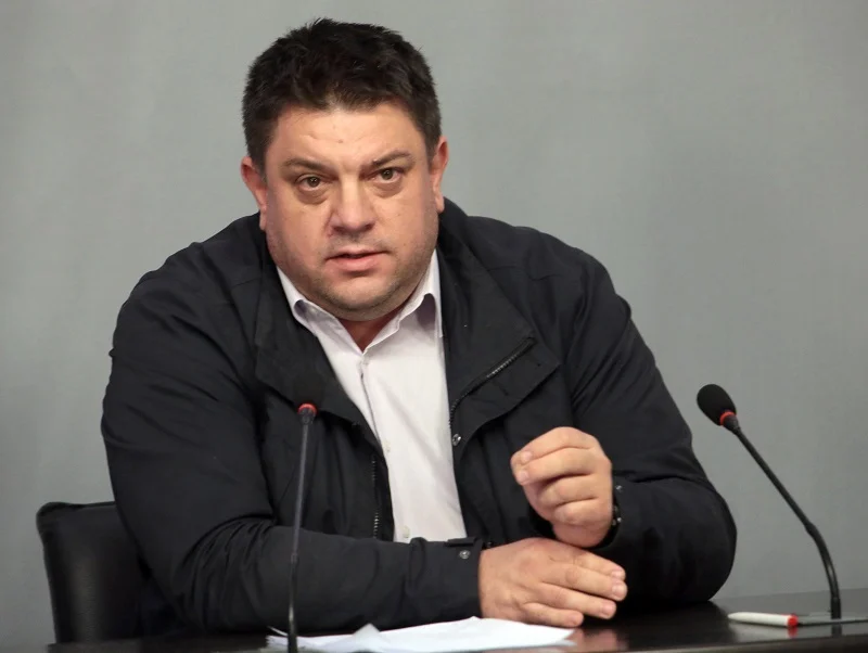 Атанас Зафиров
