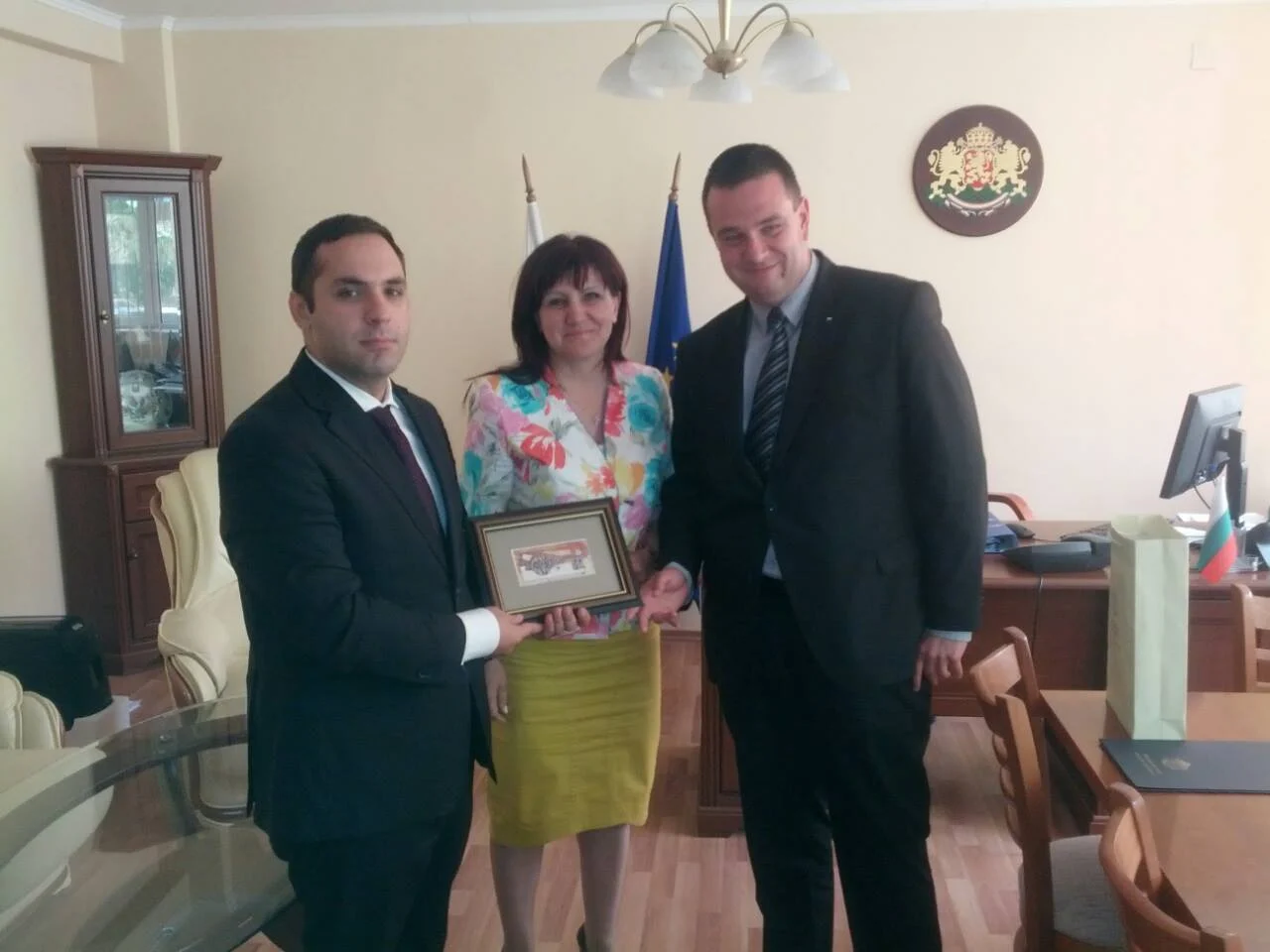 караниколов