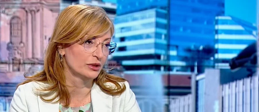 Екатерина Захариева