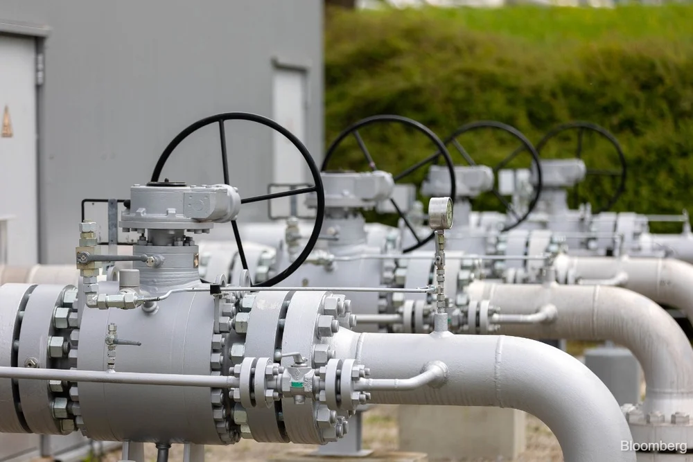 Базовите фючърси TTF на природния газ в Европа надхвърлиха 39 евро за мегаватчас