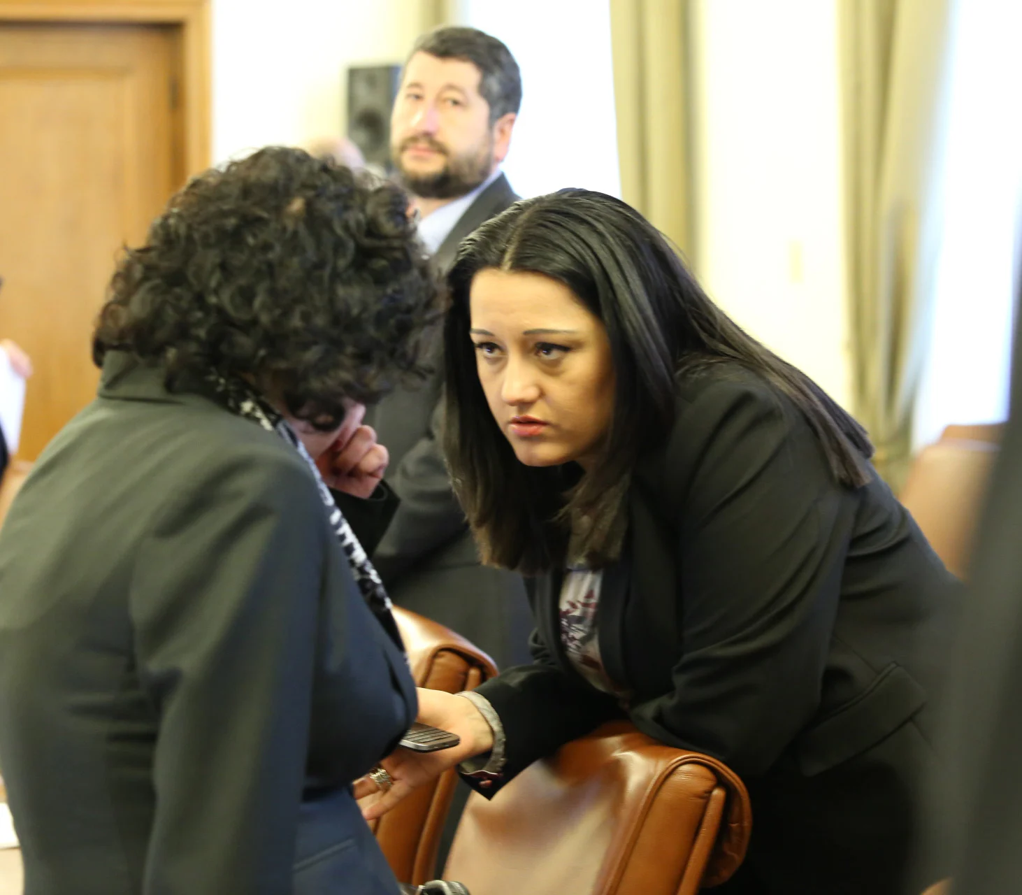Министерски съвет Ивелина Василева - мин. на МОСВ Лиляна Павлова - мин. на МРРБ