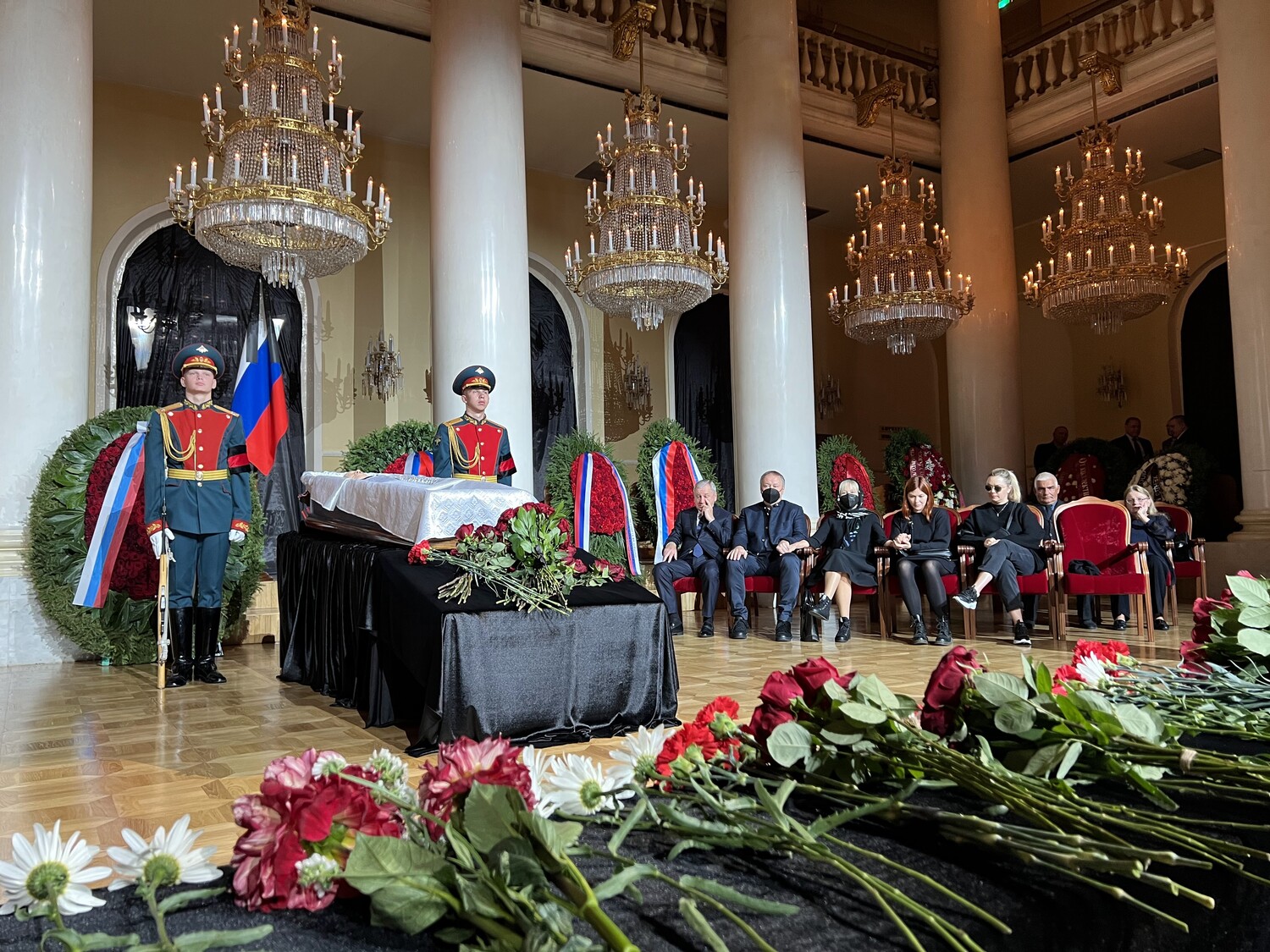 михаил горбачов погребение траурна церемония