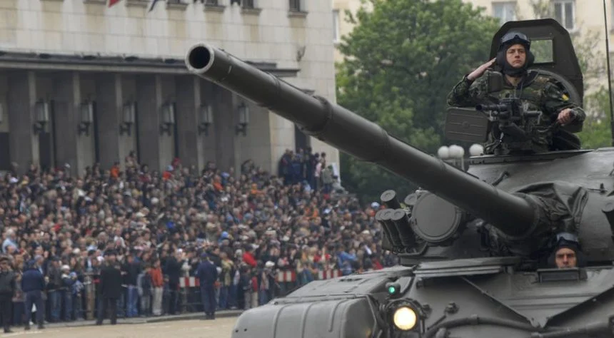 Военен парад за Гергьовден 2017