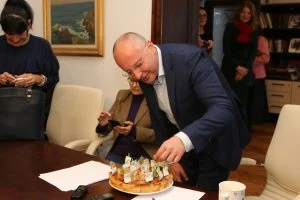 Сергей Станишев Баница с късмети