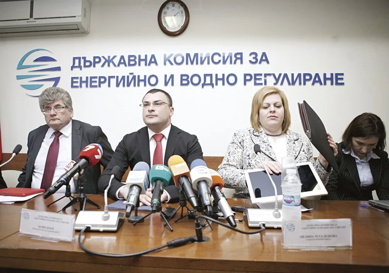 Комисарите от ДКЕВР изиграха своята роля точно навреме.